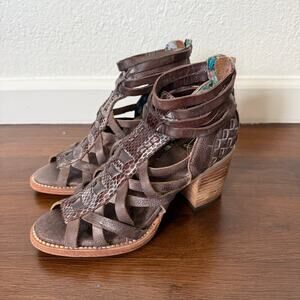Freebird by Steven Penny Leather Distressed Heeled Sandals Brown Sz 7 Boho